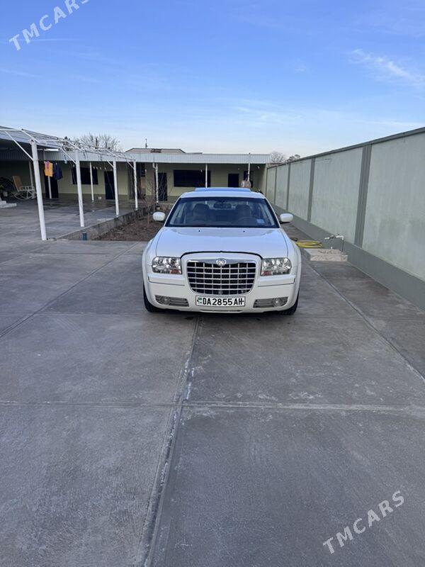 Chrysler 300 2008 - 130 000 TMT - Кака - img 1