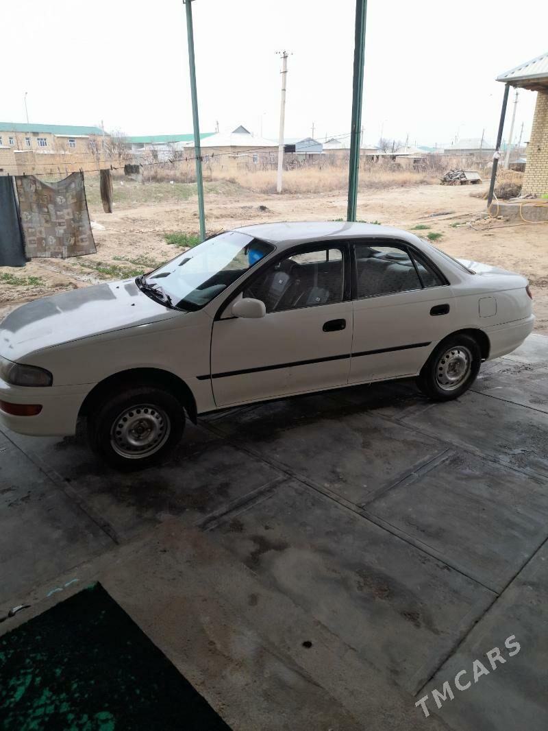 Toyota Carina 1994 - 50 000 TMT - Türkmengala - img 1