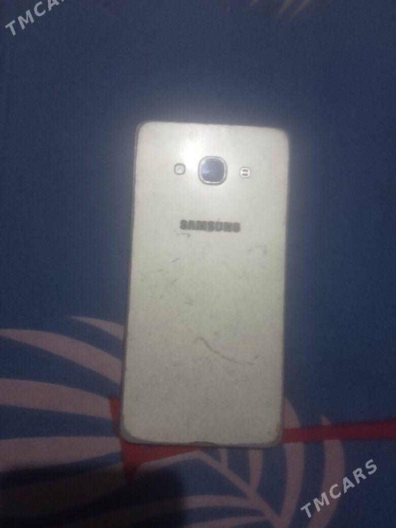 Samsung j3 pro - Балканабат - img 1