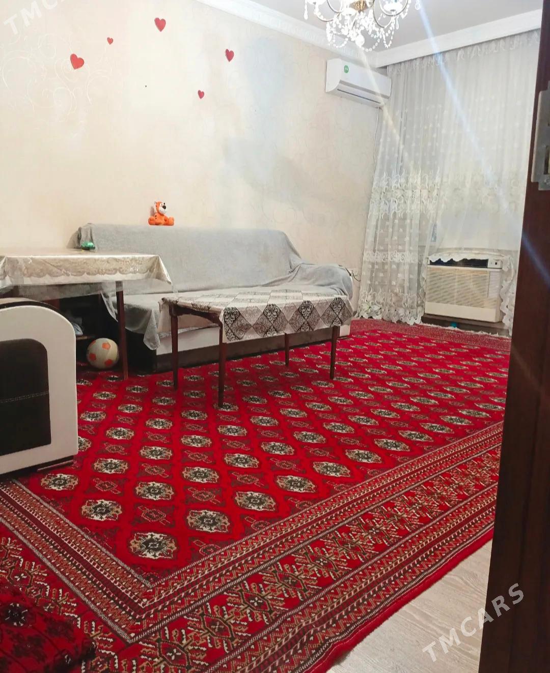 satlyk jaý - Parahat 3 - img 1