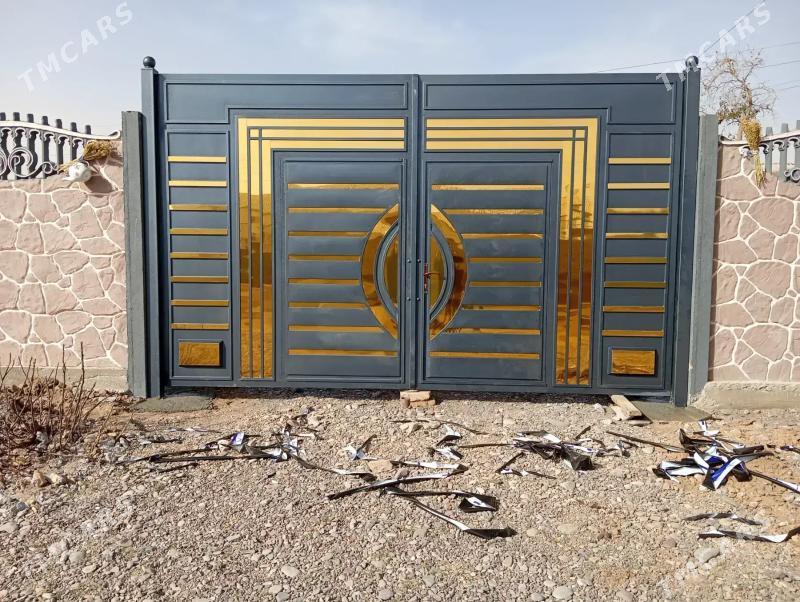 Derwezeler kacelyalar werandal - Туркменабат - img 1