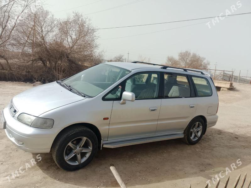 Toyota Sienna 1999 - 120 000 TMT - Туркменгала - img 1