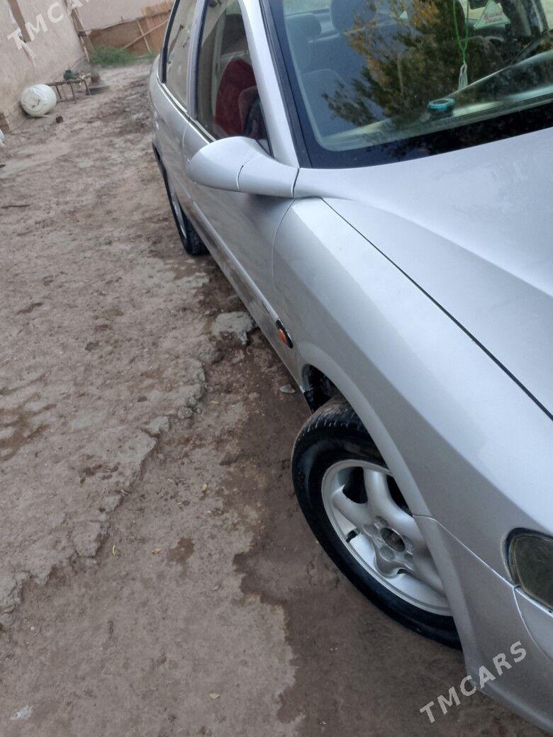 Opel Vectra 1997 - 65 000 TMT - Гурбансолтан Едже - img 1