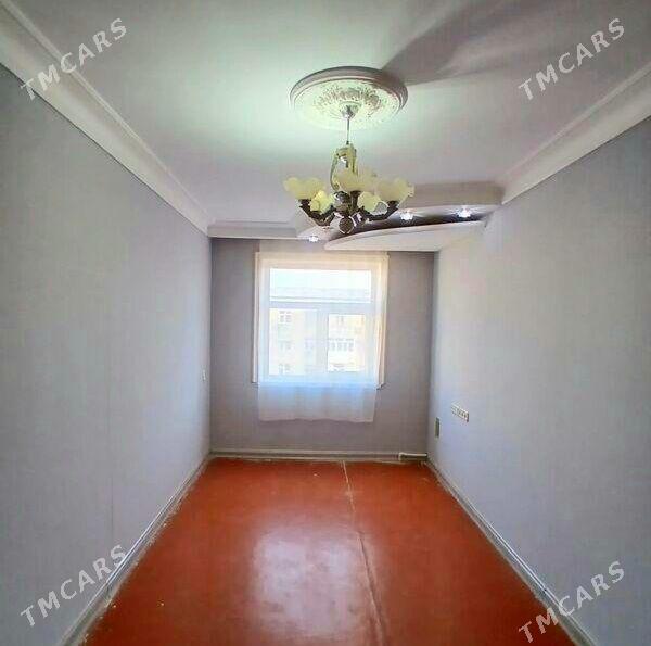 Нефтяник мкр 3 - х комнатная - Türkmenabat - img 1