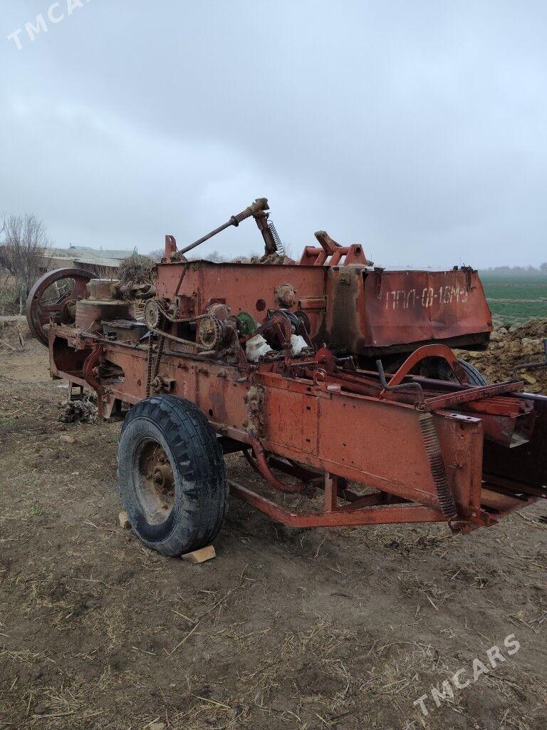 MTZ 80 1993 - 45 000 TMT - Халач - img 1