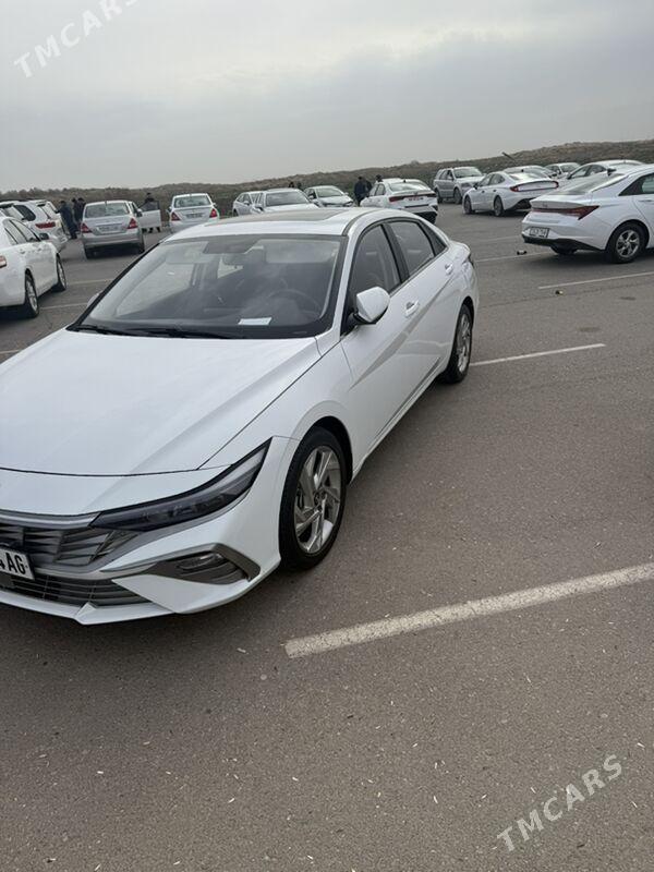 Hyundai Elantra 2024 - 240 000 TMT - Ашхабад - img 1
