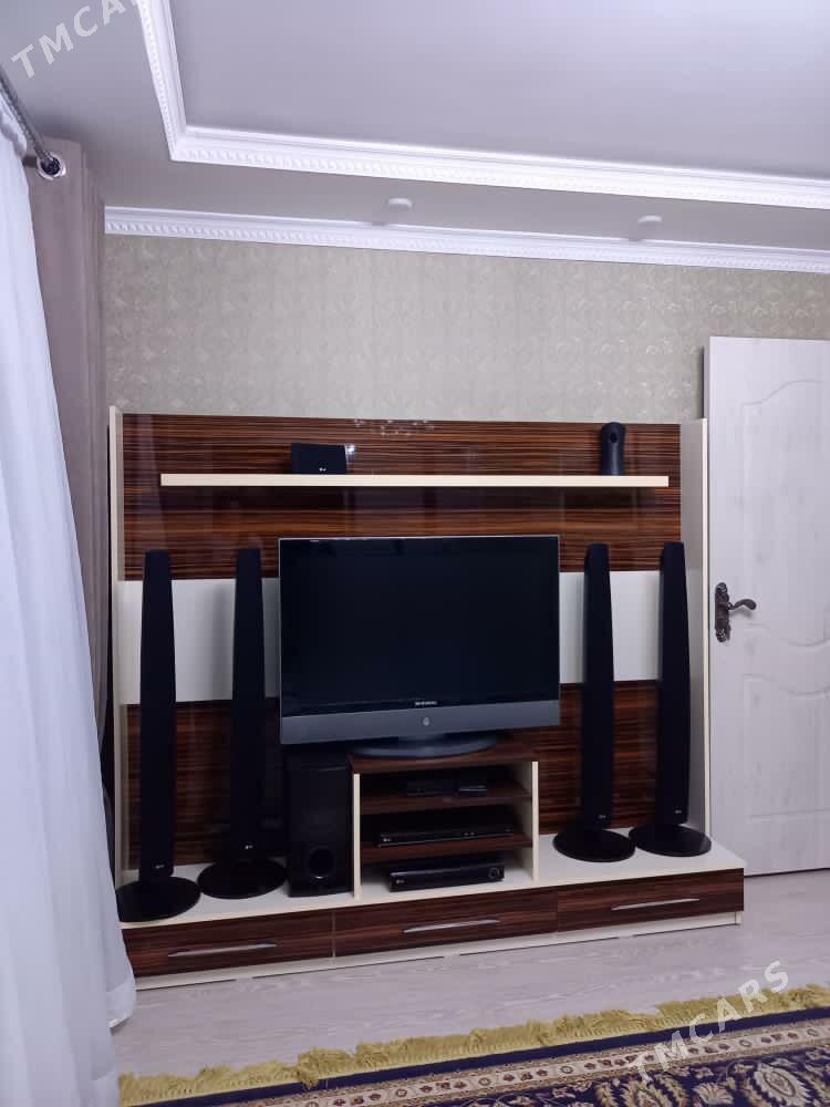 Поставка глянцовый - Mary - img 1