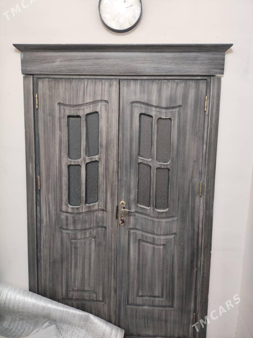 oyun icgi gapysy - Байрамали - img 1