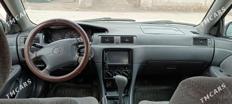 Toyota Camry 2001 - 142 000 TMT - Türkmenabat - img 1