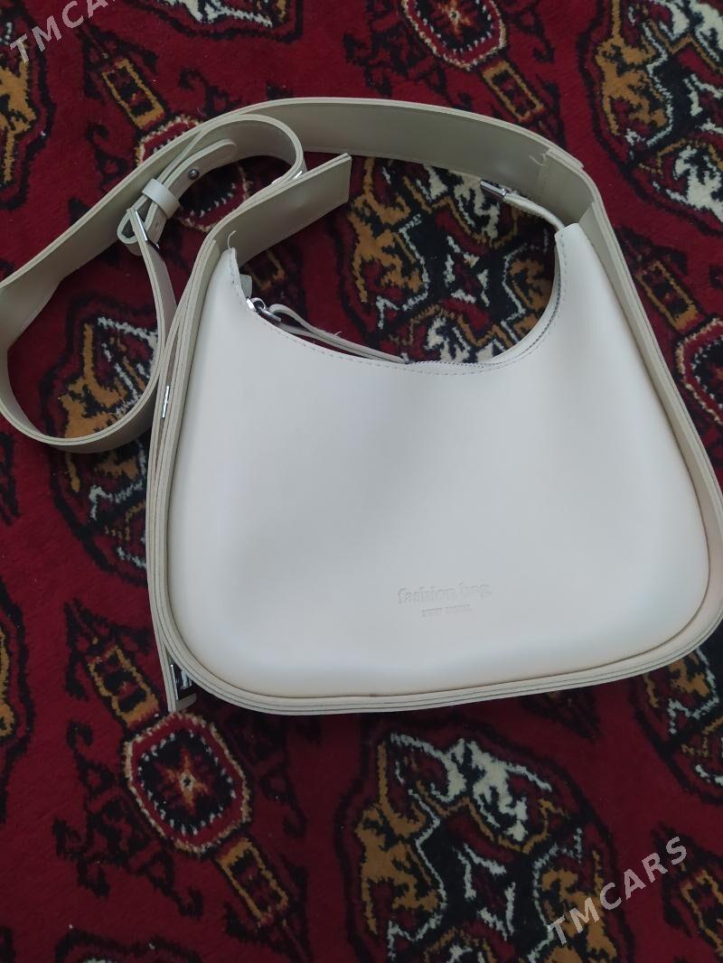 сумка - Гурбансолтан Едже - img 1