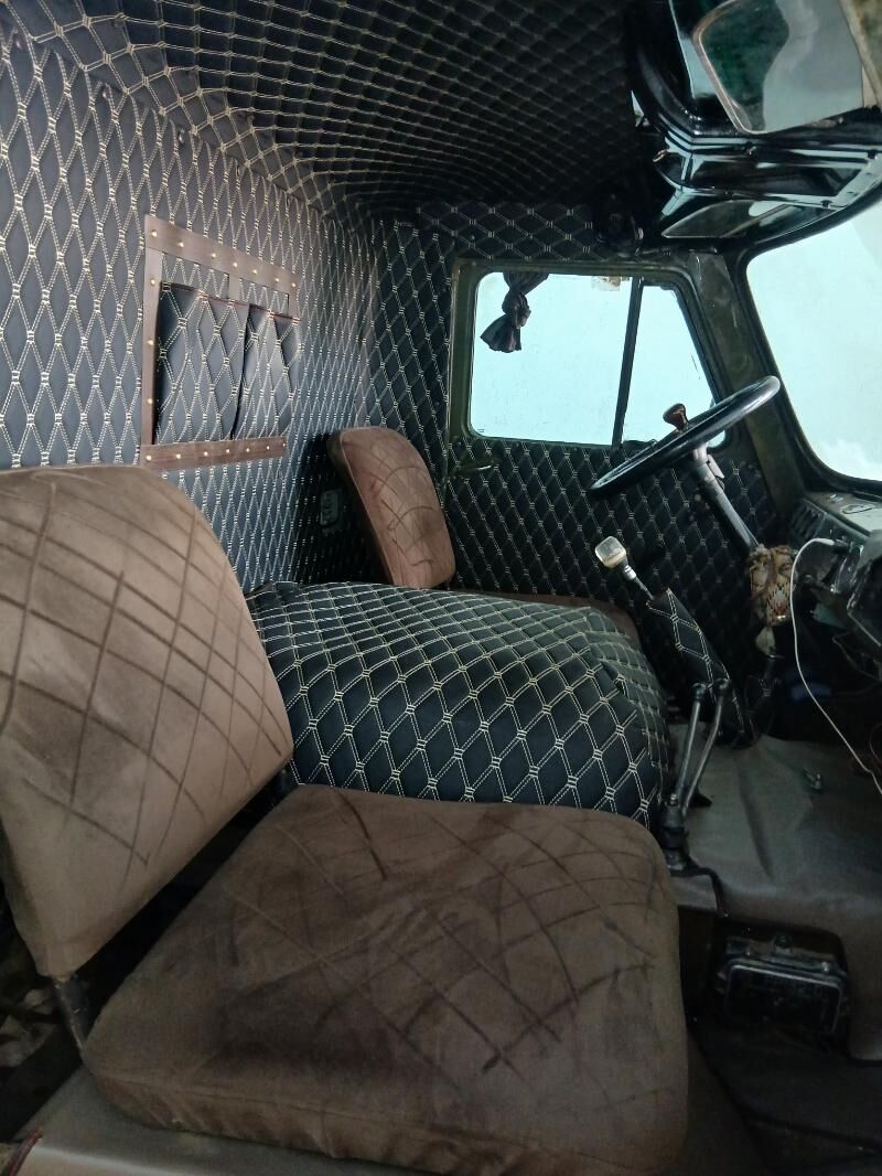 uaz Salon 3 400 TMT - Ak bugdaý etraby - img 1