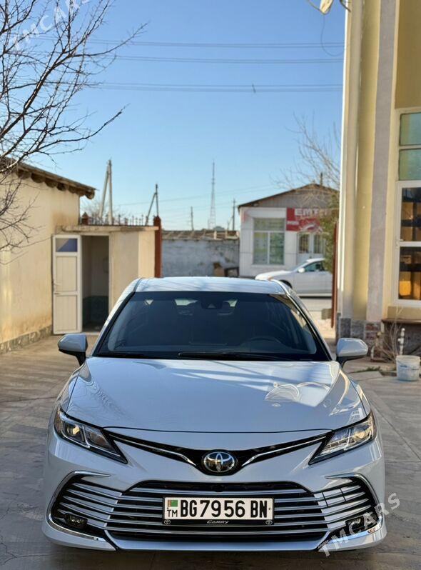 Toyota Camry 2023 - 340 000 TMT - Балканабат - img 1