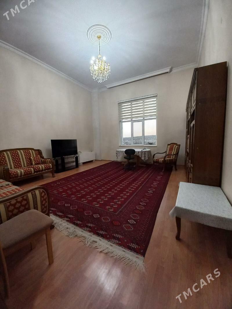 Satlyk podwoyskiy elitka - Podwoýski köç. (Bitarap Türkmenistan şaýoly) - img 1