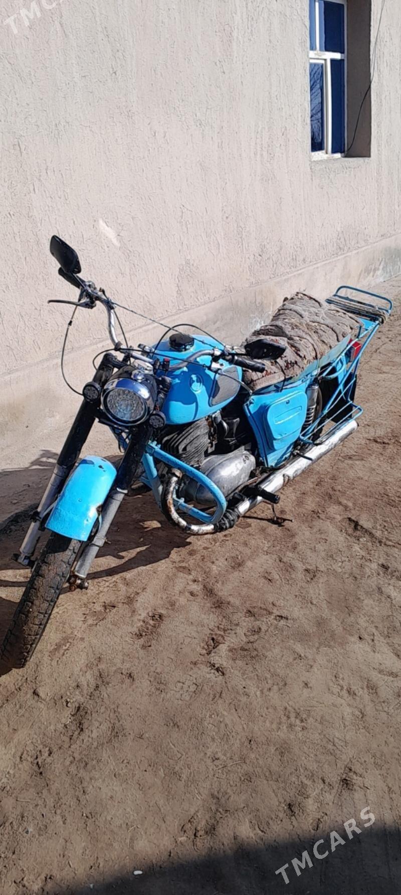 Iž Planeta 2001 - 6 500 TMT - Türkmenbaşy etr. - img 1