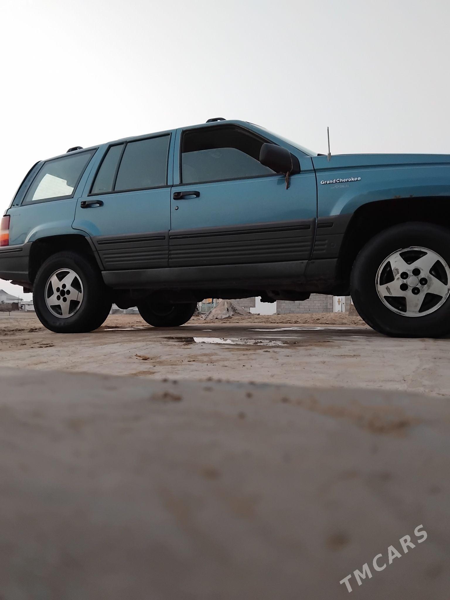 Jeep Grand Cherokee 1994 - 35 000 TMT - Эсенгулы - img 1