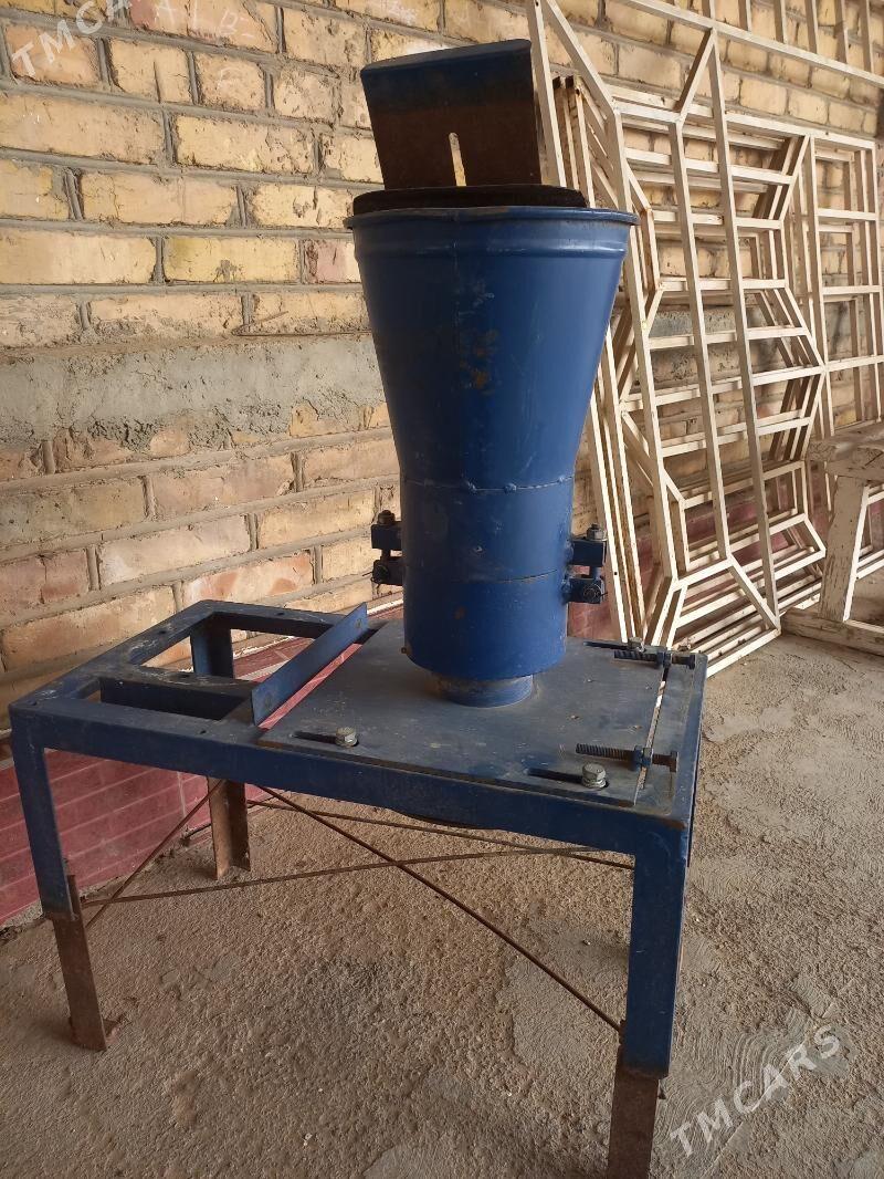 Mekge yweÿän aparat - Сакарчага - img 1