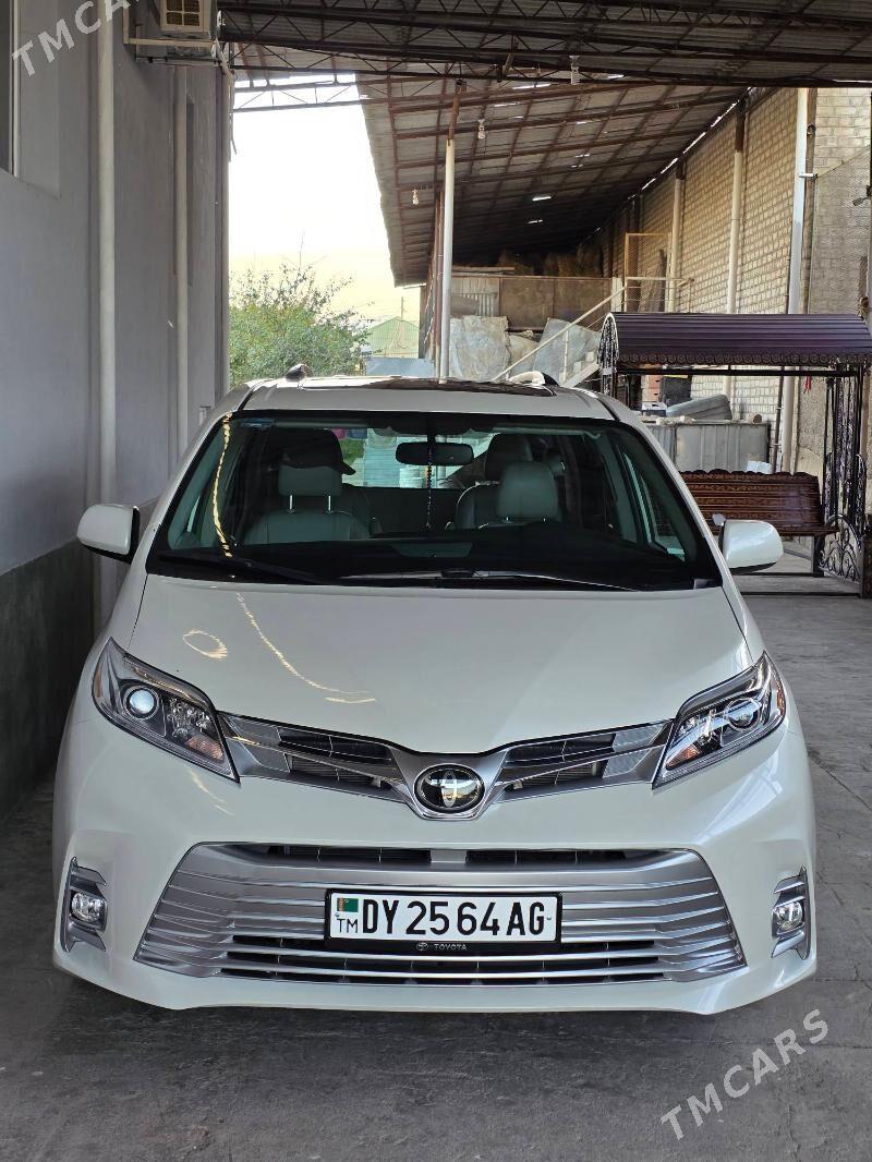 Toyota Sienna 2020 - 785 000 TMT - Ашхабад - img 1