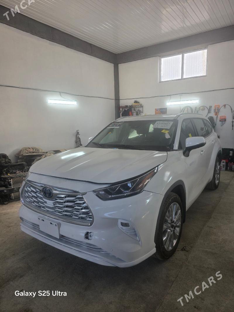 Toyota Highlander Hybrid 2021 - 380 000 TMT - Мургап - img 1
