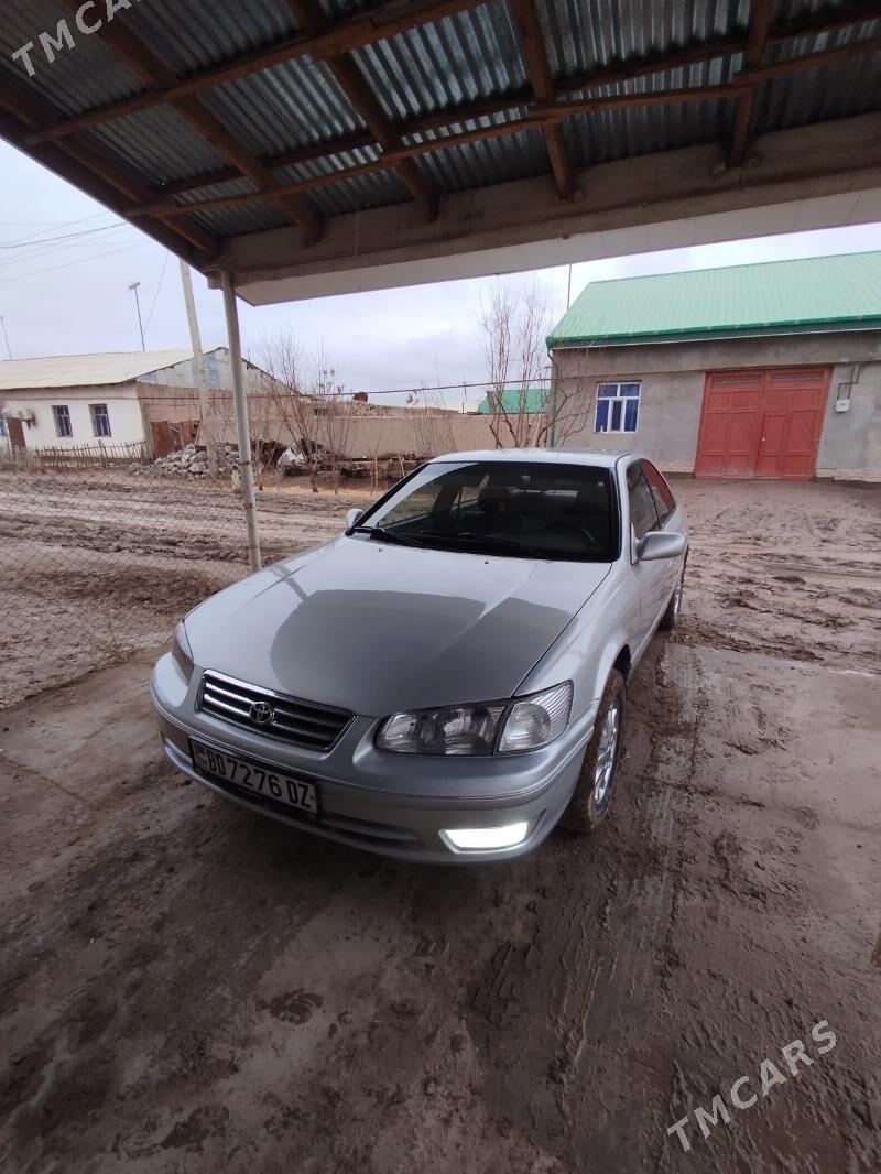 Toyota Camry 2000 - 195 000 TMT - Köneürgenç - img 1