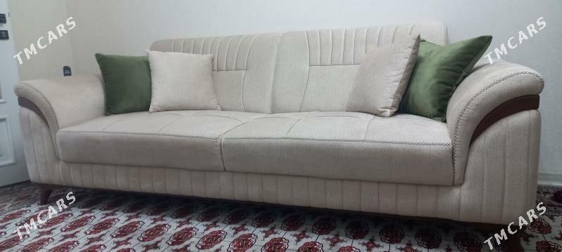 diwan tazeje ulanylmadyk - Балканабат - img 1