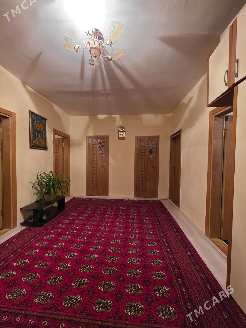 Мир 7/2 квадратная прихожая - Aşgabat - img 1