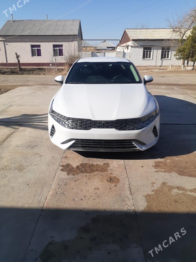 Kia K5 2022 - 230 000 TMT - Baýramaly - img 1