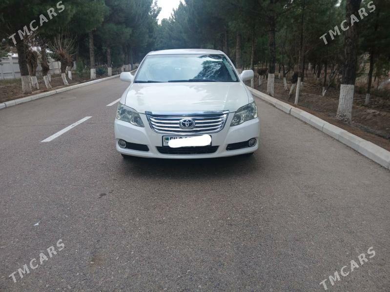 Toyota Avalon 2006 - 220 000 TMT - Мары - img 1