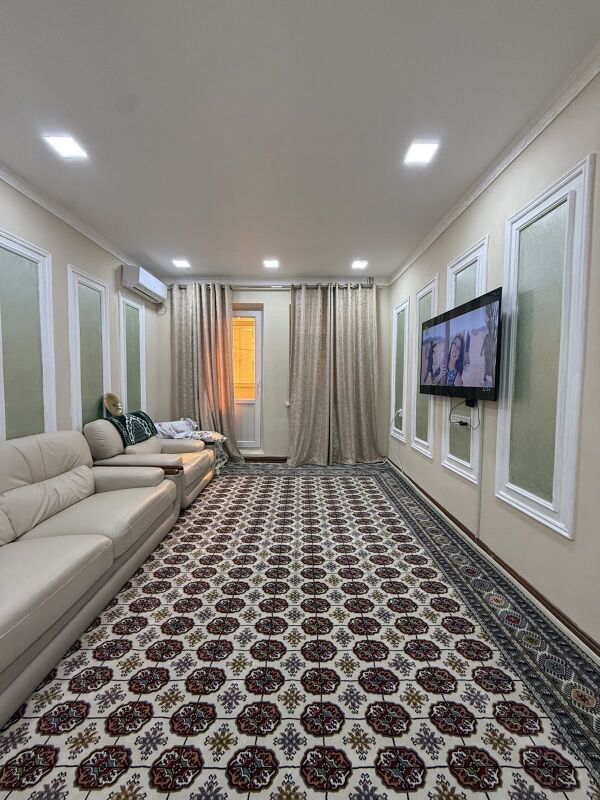 MIR 7/2 2 KOMNAT - Мир 7 - img 1