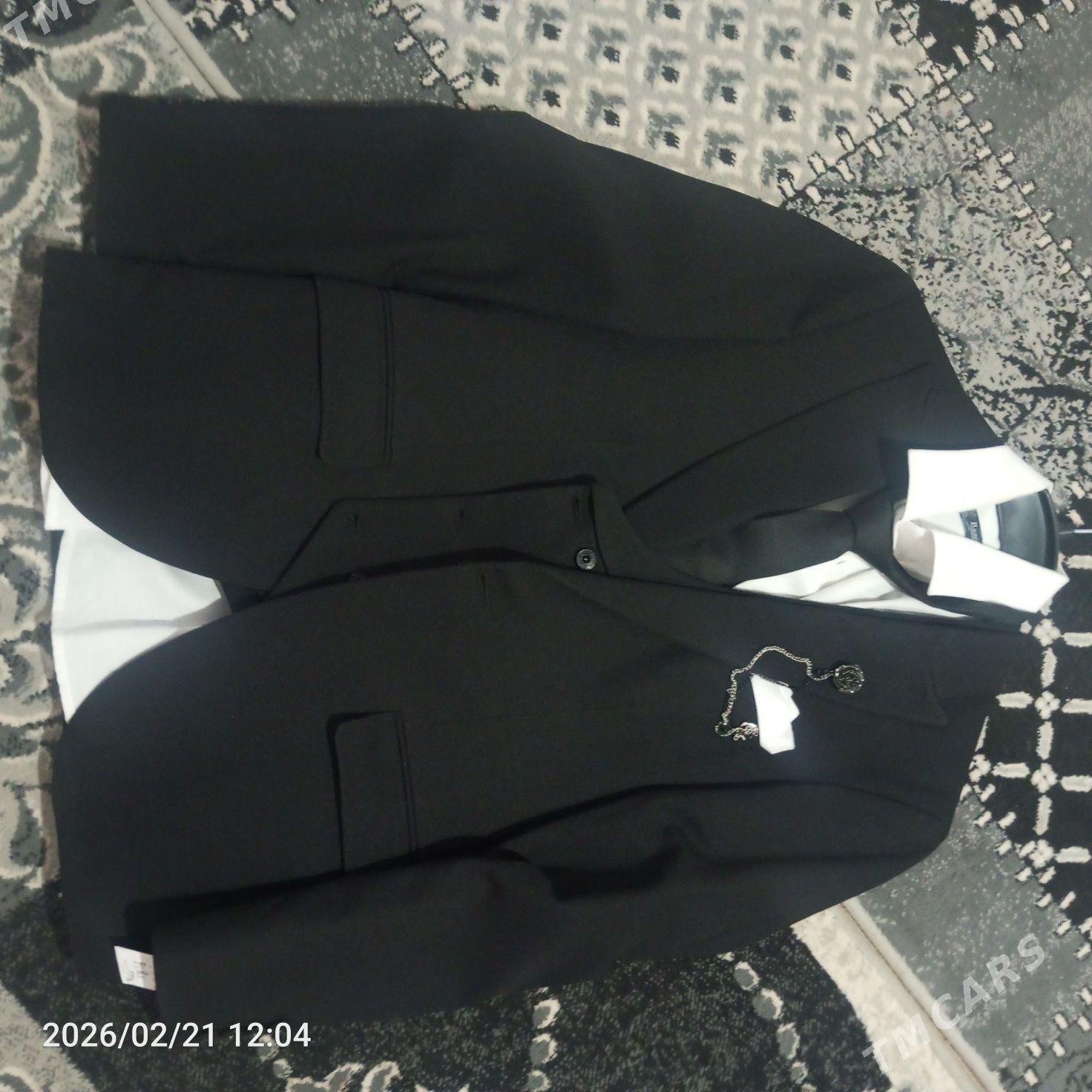 kastyum balak - Гурбансолтан Едже - img 1