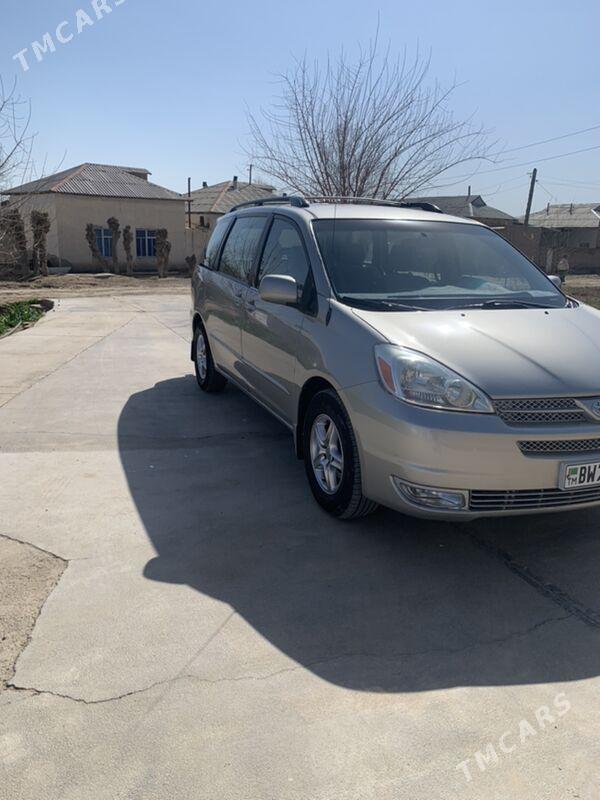 Toyota Sienna 2005 - 230 000 TMT - Türkmengala - img 1