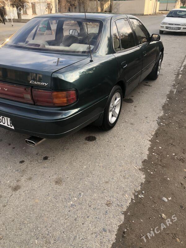 Toyota Camry 1993 - 100 000 TMT - Туркменабат - img 1