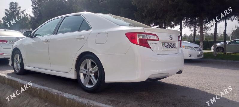 Toyota Camry 2012 - 240 000 TMT - Тязе заман - img 1