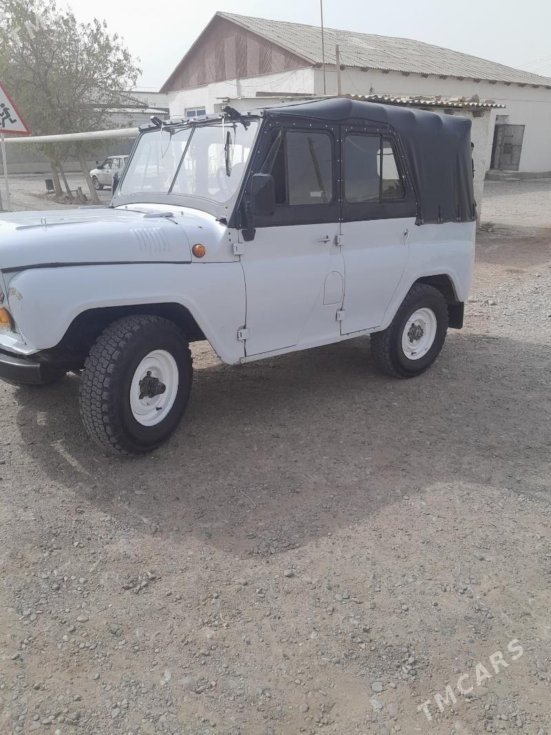 UAZ Profi 1990 - 35 000 TMT - Серахс - img 1