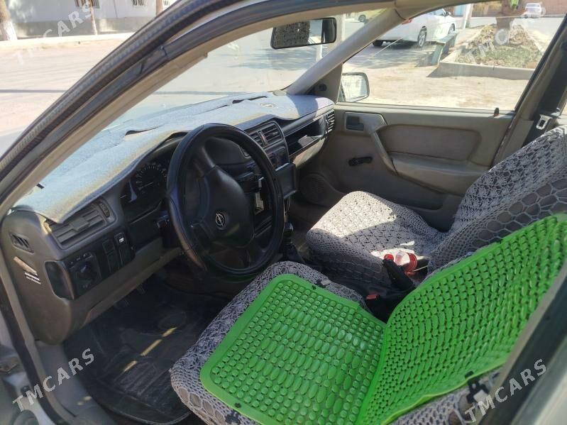 Opel Vectra 1990 - 35 000 TMT - Фарап - img 1