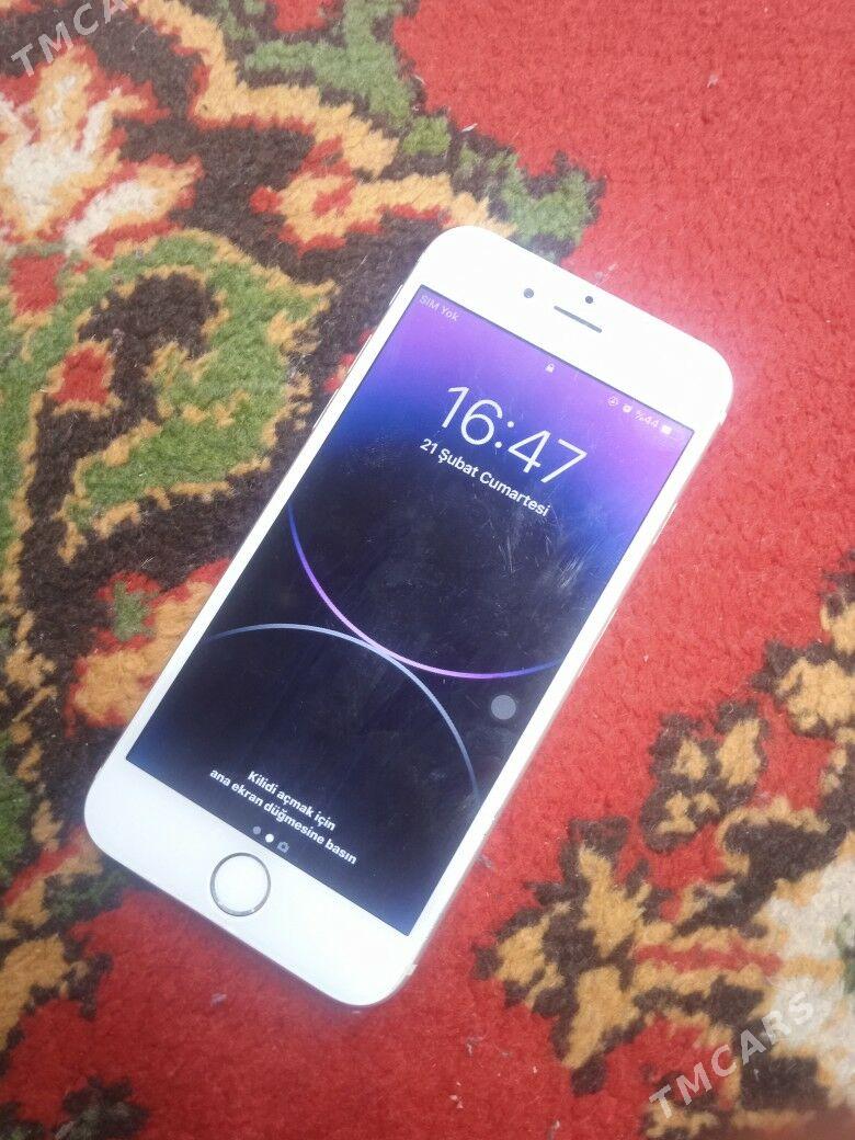 iPhone 6 - Mary - img 1