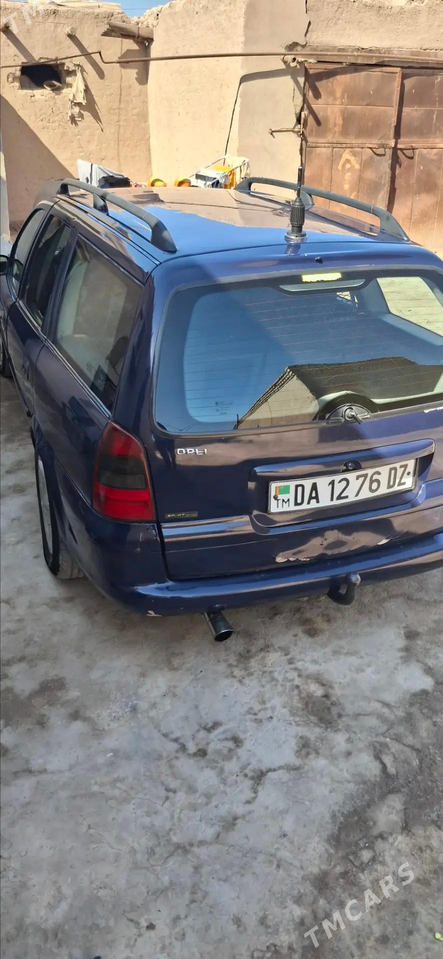 Opel Vectra 1998 - 50 000 TMT - Дашогуз - img 1