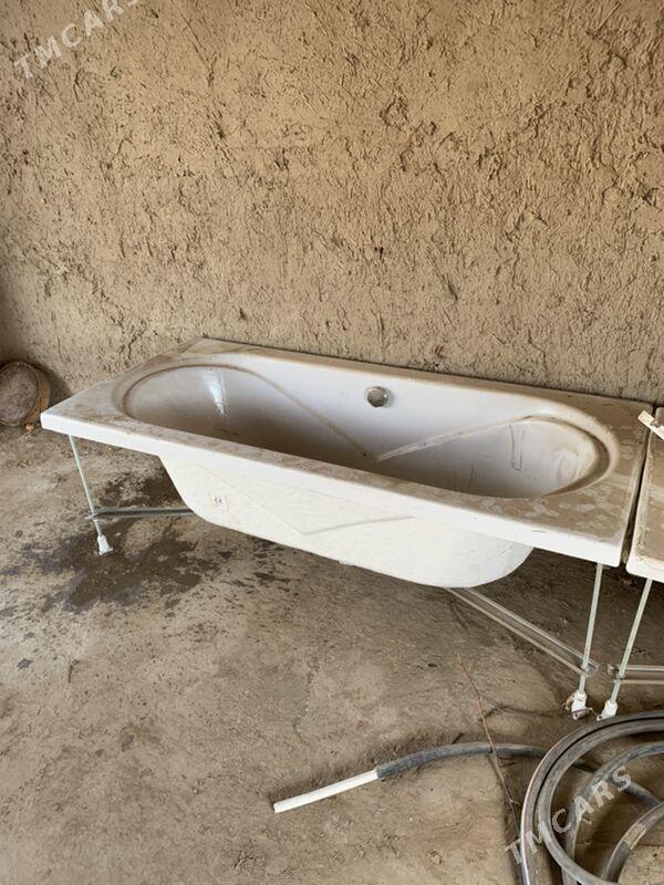 wanna kabina bile - Mary - img 1