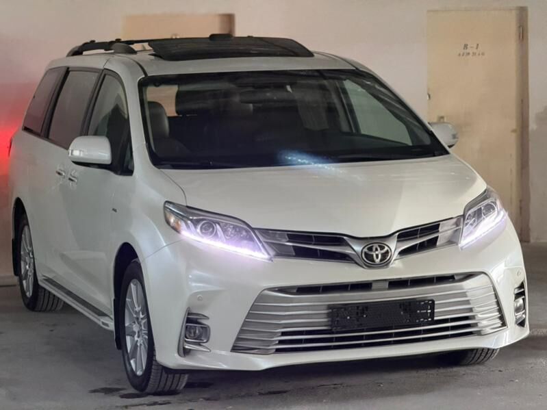 Toyota Sienna 2017 - 458 000 TMT - Aşgabat - img 1