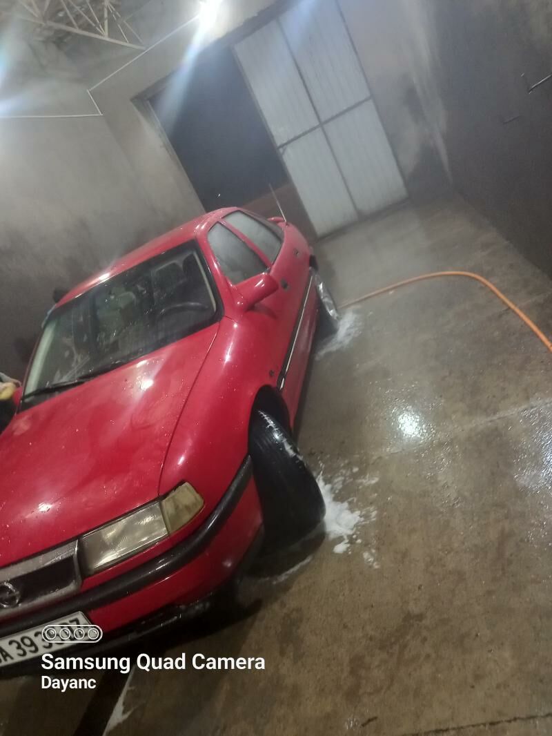 Opel Vectra 1989 - 28 000 TMT - Boldumsaz - img 1