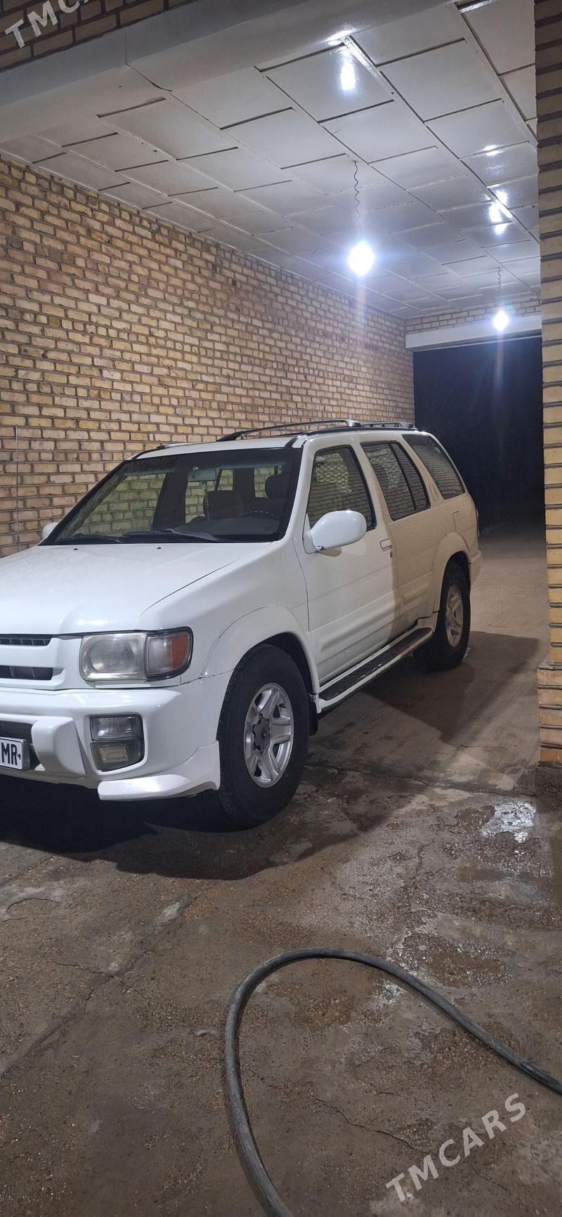 Infiniti QX4 2002 - 110 000 TMT - Türkmengala - img 1