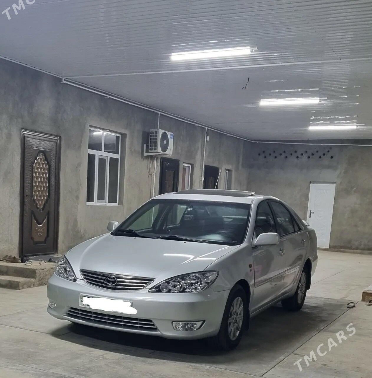 Toyota Camry 2003 - 192 000 TMT - Ёлётен - img 1