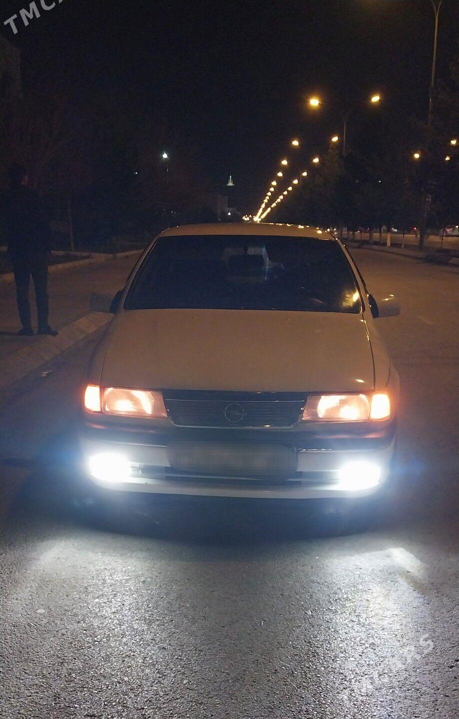 Opel Vectra 1994 - 45 000 TMT - Ашхабад - img 1