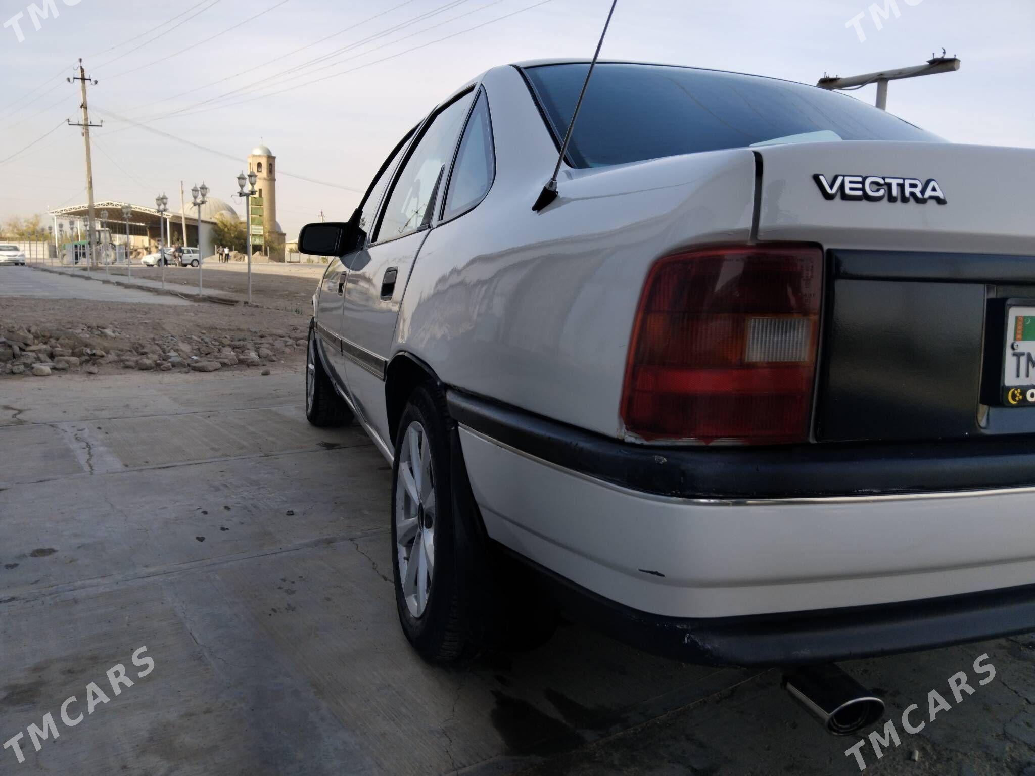Opel Vectra 1992 - 35 000 TMT - Мары - img 1