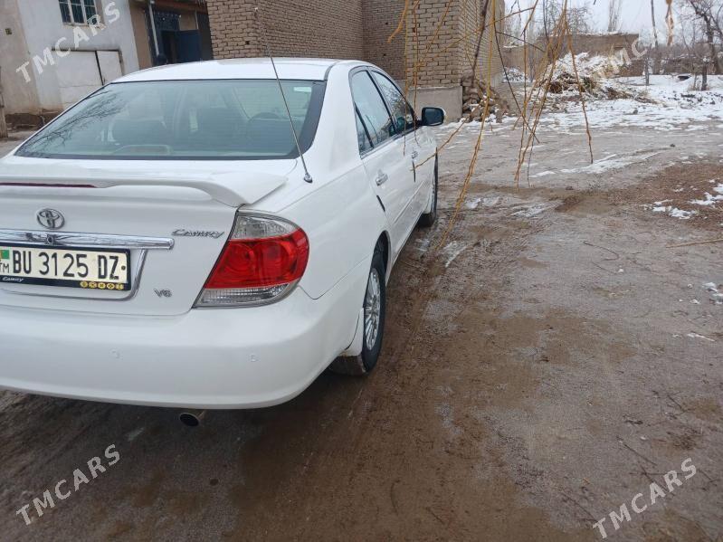 Toyota Camry 2005 - 170 000 TMT - Губадаг - img 1