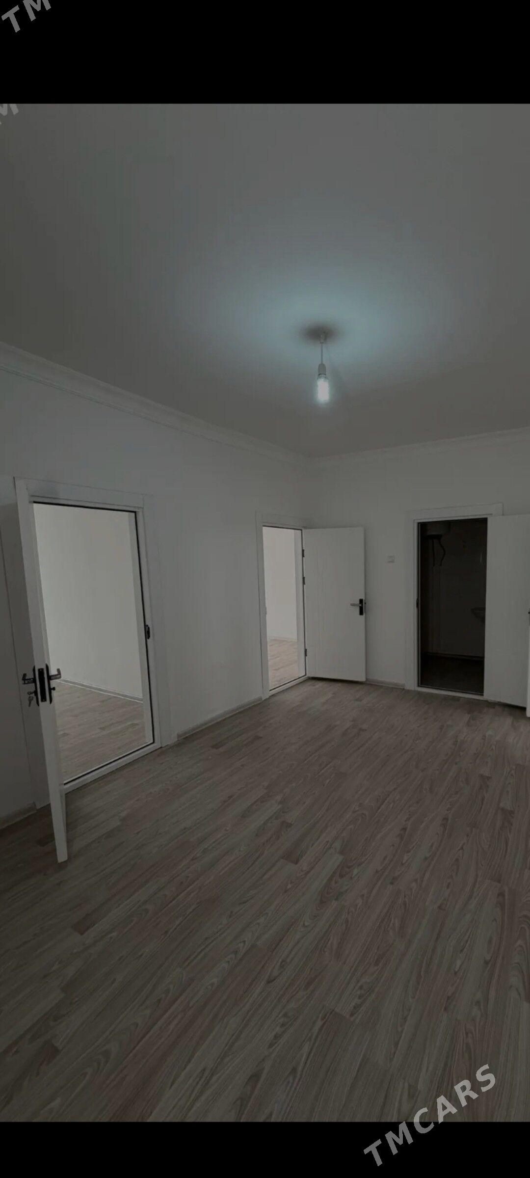 Mary.ş Elitka - Mary - img 1