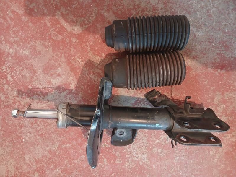 nissan sentra amartisator 350 TMT - Чоганлы - img 1