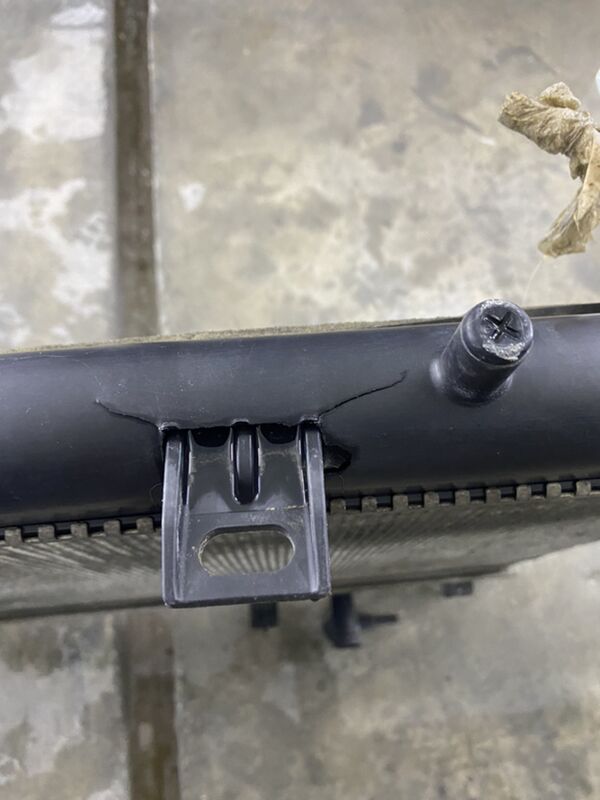 Nissan patfinder Rodyator 2021 1 300 TMT - Ашхабад - img 1