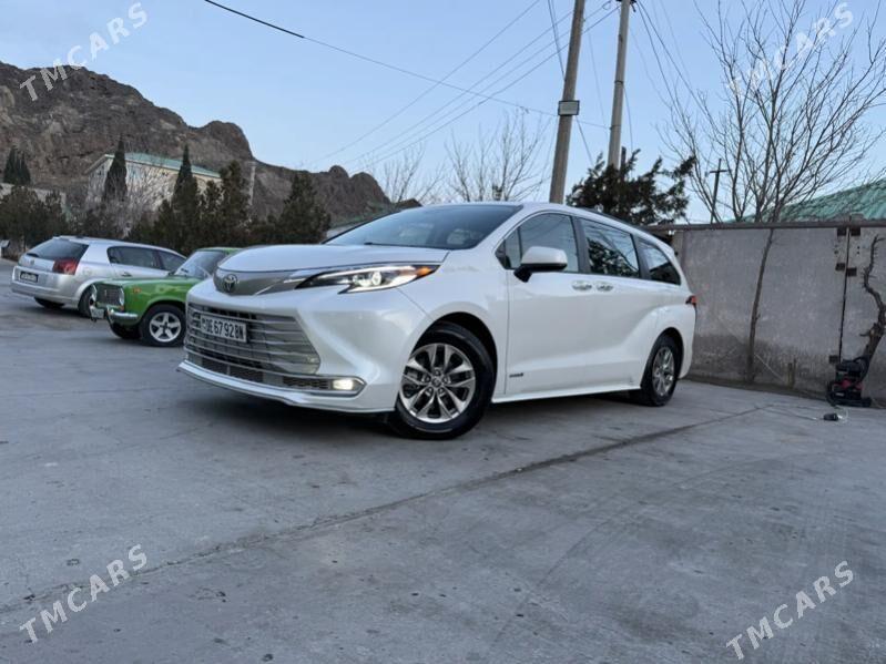 Toyota Sienna 2021 - 640 000 TMT - Türkmenbaşy - img 1