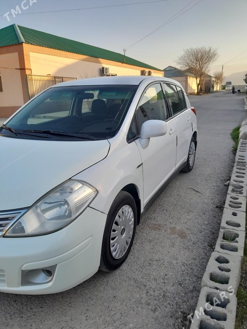 Nissan Versa 2011 - 137 000 TMT - Büzmeýin - img 1