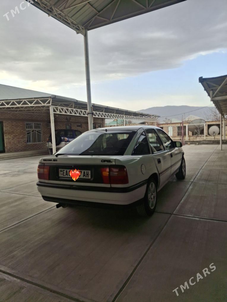 Opel Vectra 1992 - 36 000 TMT - Bäherden - img 1